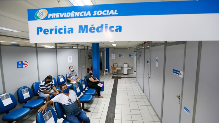 9E045B8D-C5A5-4E20-90A4-69423086E09E