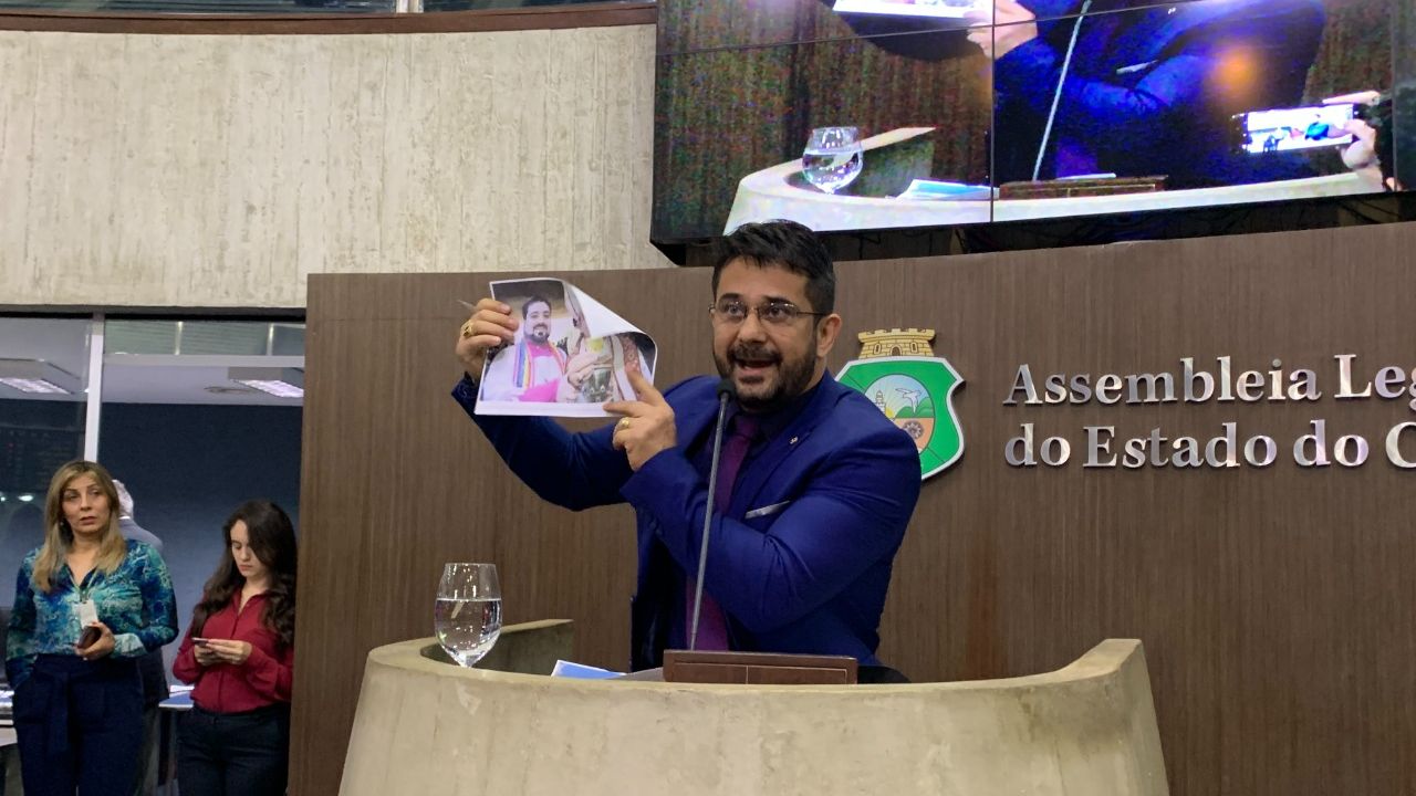 8A7C0B9C-1793-4817-B130-2EEA6336748A