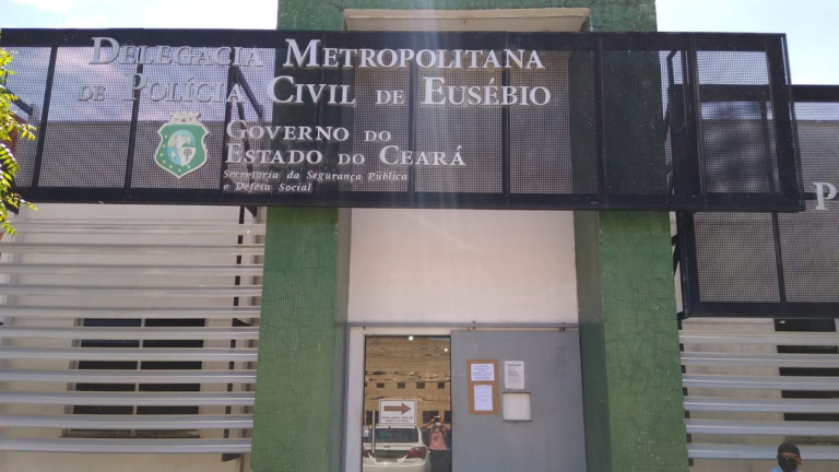 ECEBC864-923B-4B1B-87A3-B62B6FD04BB7