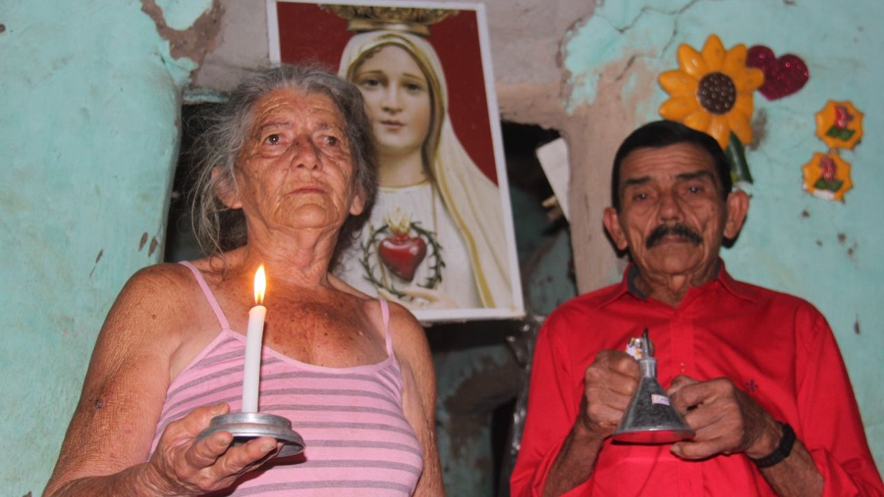 756895AD-A594-4E6A-9F54-2E9EF538AAAE