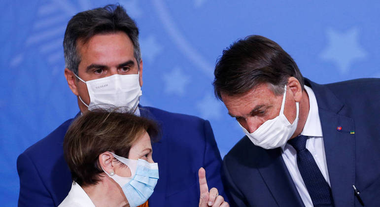 AD733424-4122-49CD-B9B4-1851577EF130