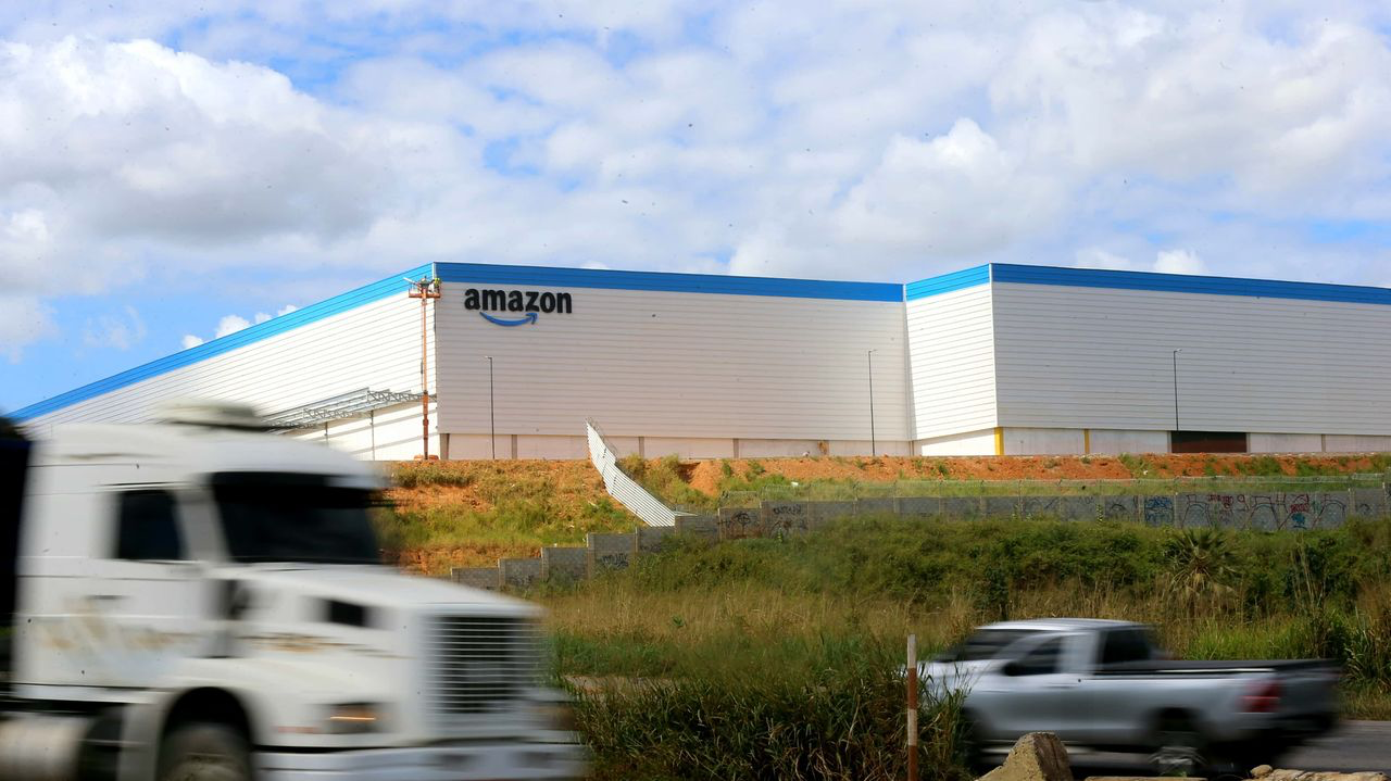 C7E701BB-9E9B-41C2-B92D-311541DA22BE