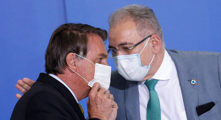 reuters-jair-bolsonaro-marcelo-queiroga-1500-30062021091620598