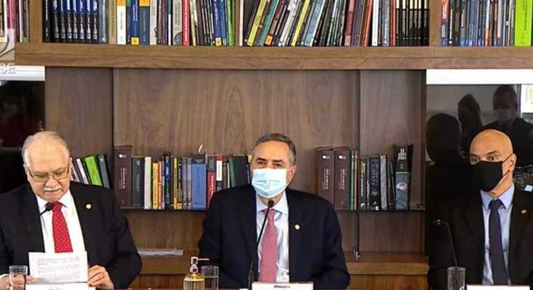 facchin-realiza-reuniao-de-transicao-com-barroso-e-moraes-no-tse-15022022113045611