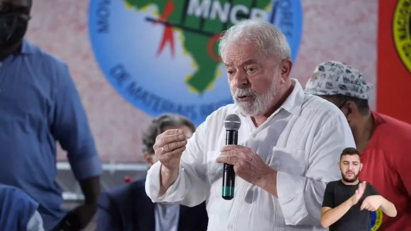 1_em_natal_de_catadores_de_sao_paulo_lula_comenta_gestao_de_bolsonaro_e_candidatura_de_haddad-17747169