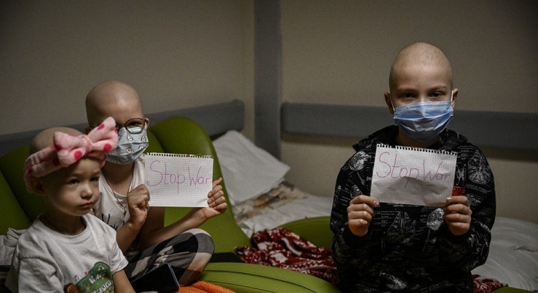 criancas-cancer-kiev-01032022081650160