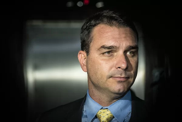 061118-HB-Senador-Flavio-Bolsonaro3.jpg