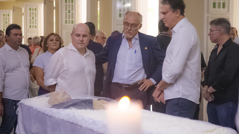 1_prof_roberto_claudio_por_eden_barbosa_10-20830541