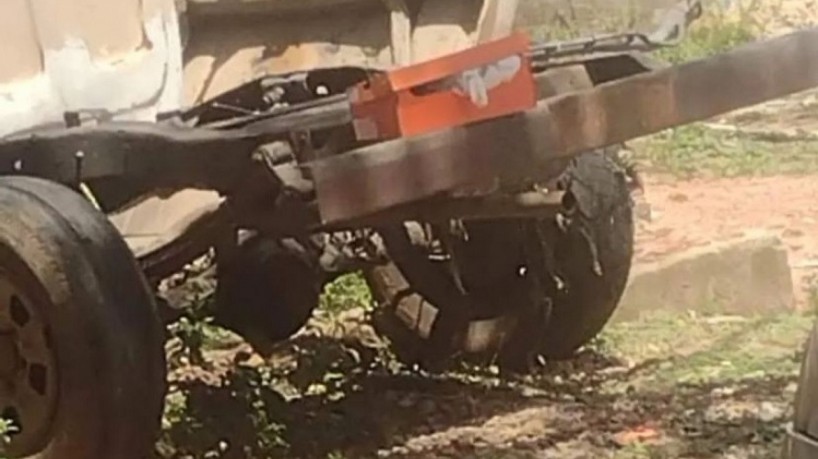 1_recem_nascido_encontrado_caixa_sapat_cidade_jardim-20893267