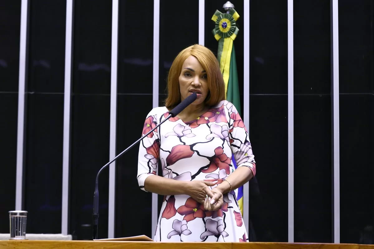 Flordelis_Cleia-Viana-Camara-dos-Deputados.jpg
