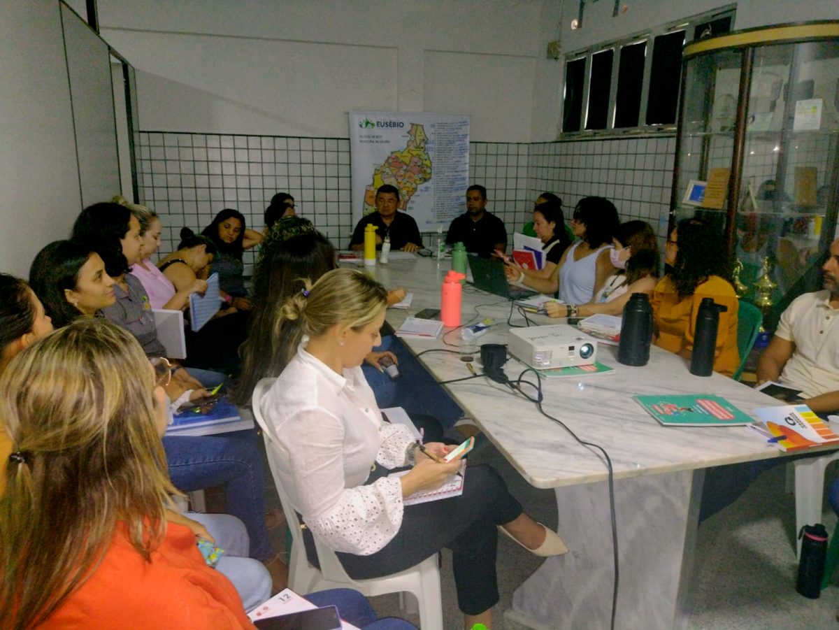 encontros-pedagogicos-copia-1200x901-2