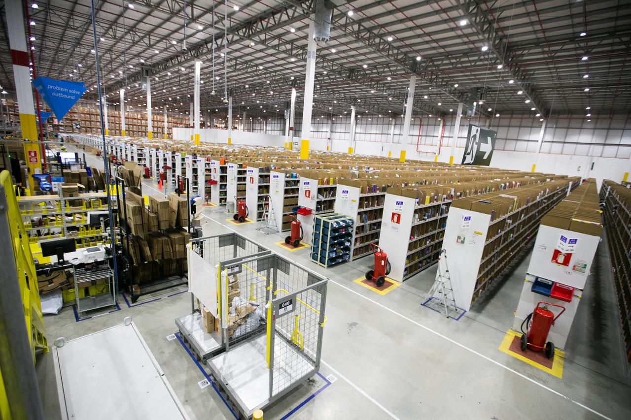 Centro-de-Distribuic-o-da-Amazon
