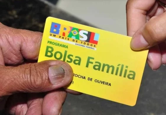 lula-bolsa-familia.jpg