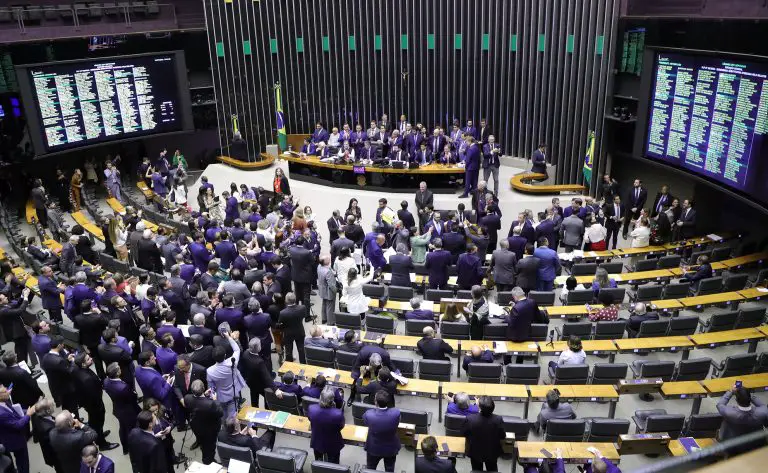 plenrio-768x473-1-1.jpg