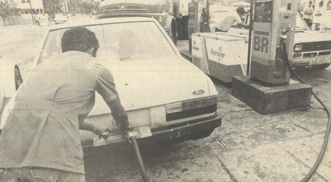 Posto-combustivel-antigo