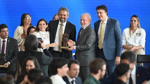 lula20camilo20e20elmano20premio20MEC