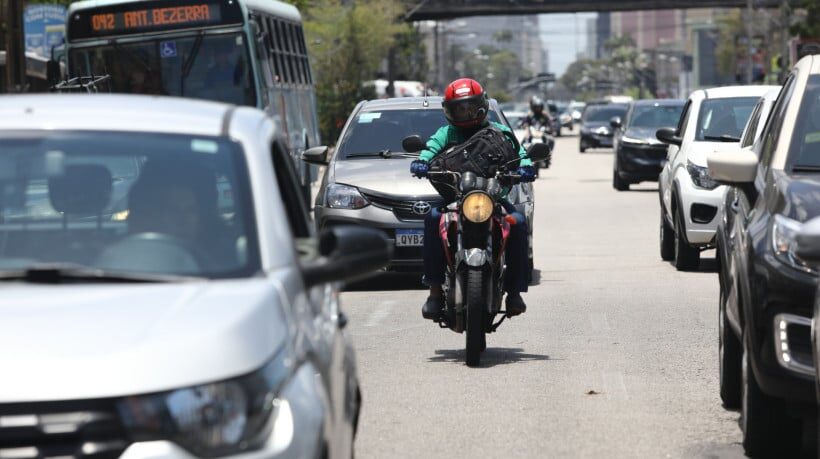 1_avenidas_corredor_motos____20_-37265548