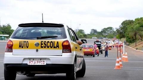 FOTO-AUTOESCOLA