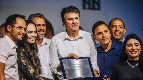 Camilo%20Santana%20e%20Elmano%20de%20Freitas%20inauguram%20escola%20de%20tempo%20integral%20no%20Eus%C3%A9bio