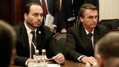 carlos_bolsonaro_jair_bolsonaro-e1659558659249.jpg