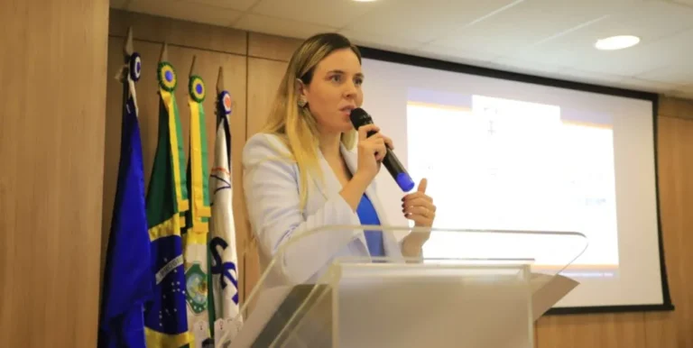 jade-romero-vice-de-elmano-deixa-mdb-e-vai-para-a-federacao-uniao-progressista-1024x515.jpg