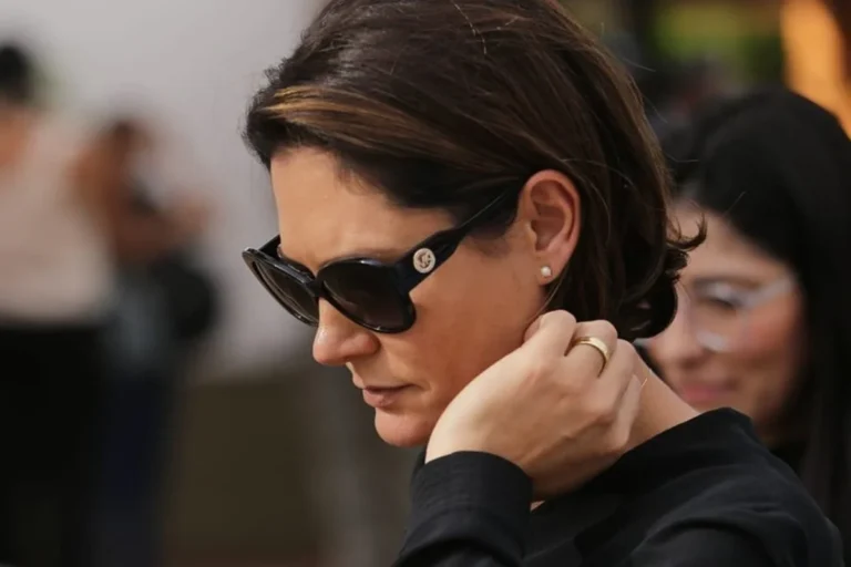 vergonhoso-michelle-bolsonaro-tio-pedofilia