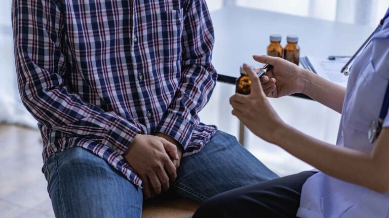 Cancer-de-Testiculo-Causas-Sintomas-y-Tratamiento