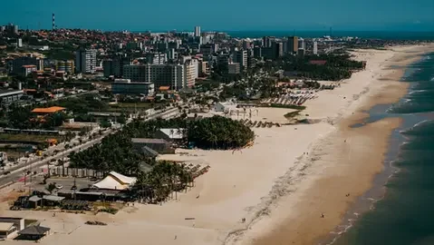 praia-do-futuro-imagem-aerea-thiago-gadelha.jpg