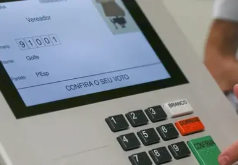 urna%20eletronica%201