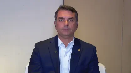 BR_CNN_150526_LINK_ENTREVISTA_FLAVIO_BOLSONARO_frame_17731.jpeg