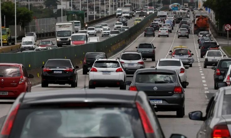 veiculos_carros_transito_5e32f7b2f0